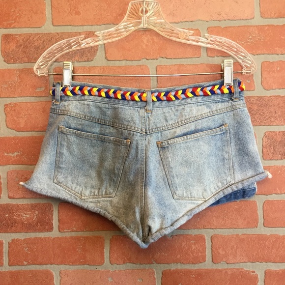 Sans Souci Blue Jean Shorts Small Belt Rainbow - Picture 5 of 7